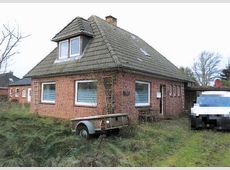 7 K 11-22: Einfamilienhaus nebst Doppelcarport und Schuppen in Klanxbüll