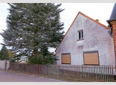15 K 53-23: Wohnhaus mit Anbau, diversen Nebengebäuden und Schuppen in Tröbitz
