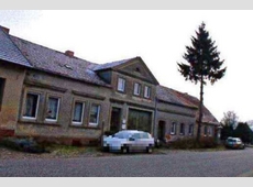7 K 142-25: Reihenmittelhaus nebst Nebengelass in Karstädt GT Strehlen