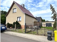 9 K 4-25: Einfamilienhaus mit Nebengebäuden und Grünfläche in Falkenstein Harz OT Ermsleben
