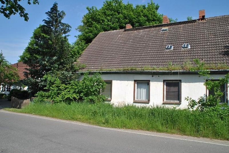 703 K 70-19: Wohngebäude (schlechter baulicher Zustand) in Abtshagen