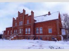 703 K 61-23: Denkmalgeschütztes, ehem. Gutshaus mit Garagenzeile in Süderholz OT Klevenow