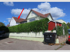 Doppelhaushälfte mit Garage und Schuppen