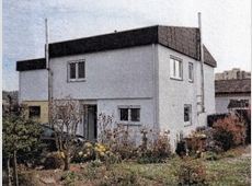Doppelhaushälfte und Fertiggarage